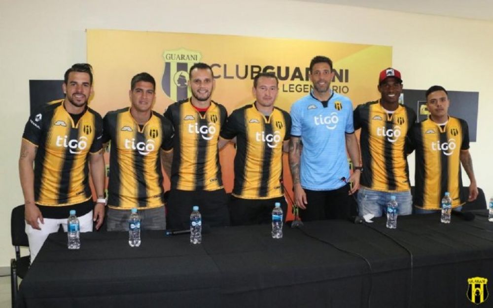 Guaraní presenta oficialmente a sus refuerzos