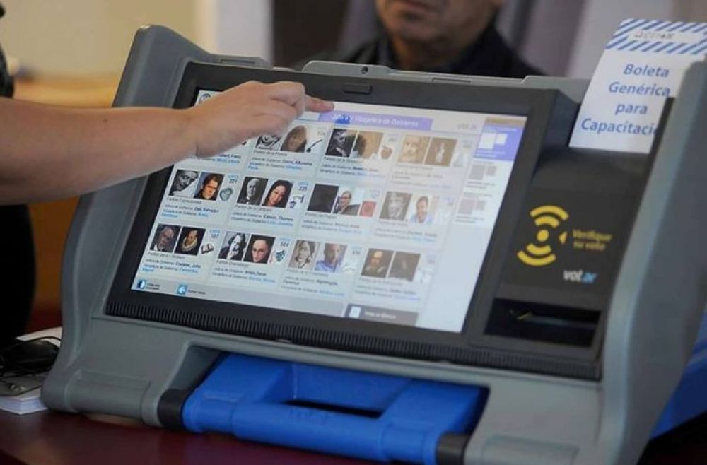 TSJE debe llamar a licitaciones para el voto electrónico