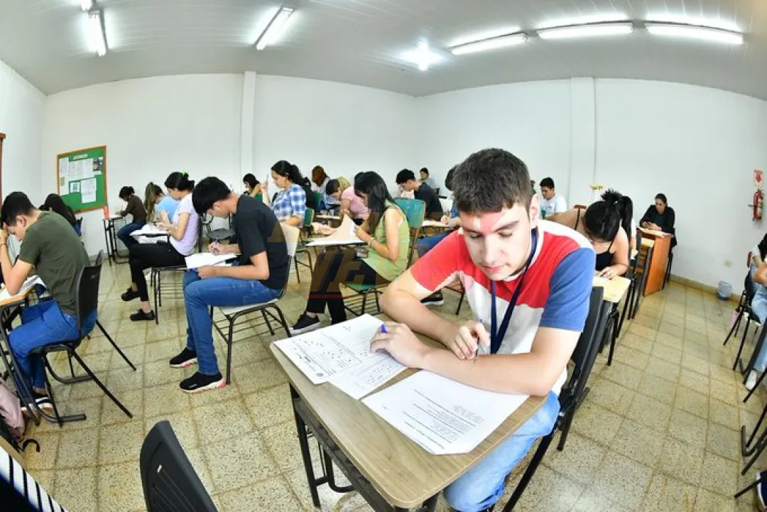 Publican lista de postulantes confirmados para las Becas del Gobierno, con plazo de revisión hasta este lunes