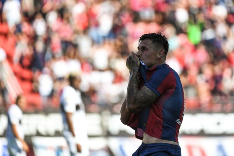 Adam Bareiro marca, pero San Lorenzo de Almagro alarga su sequía de victorias