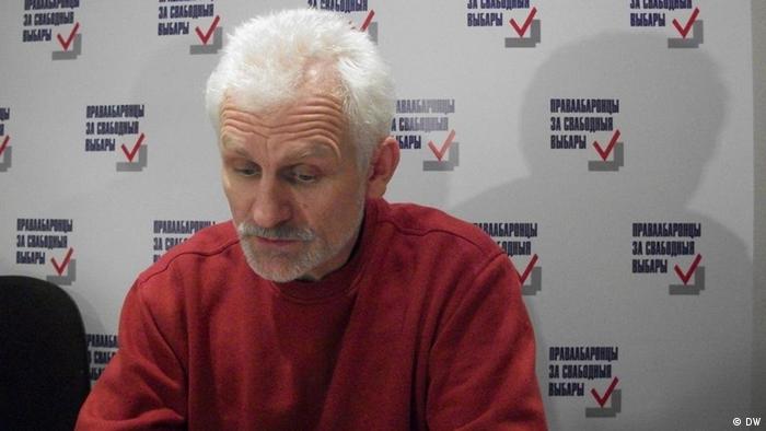 Nobel bielorruso se enfrenta a 12 años de cárcel por "contrabando"