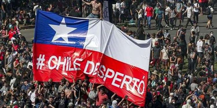 Diputados rechazan impuesto a grandes fortunas para financiar renta de emergencia en Chile