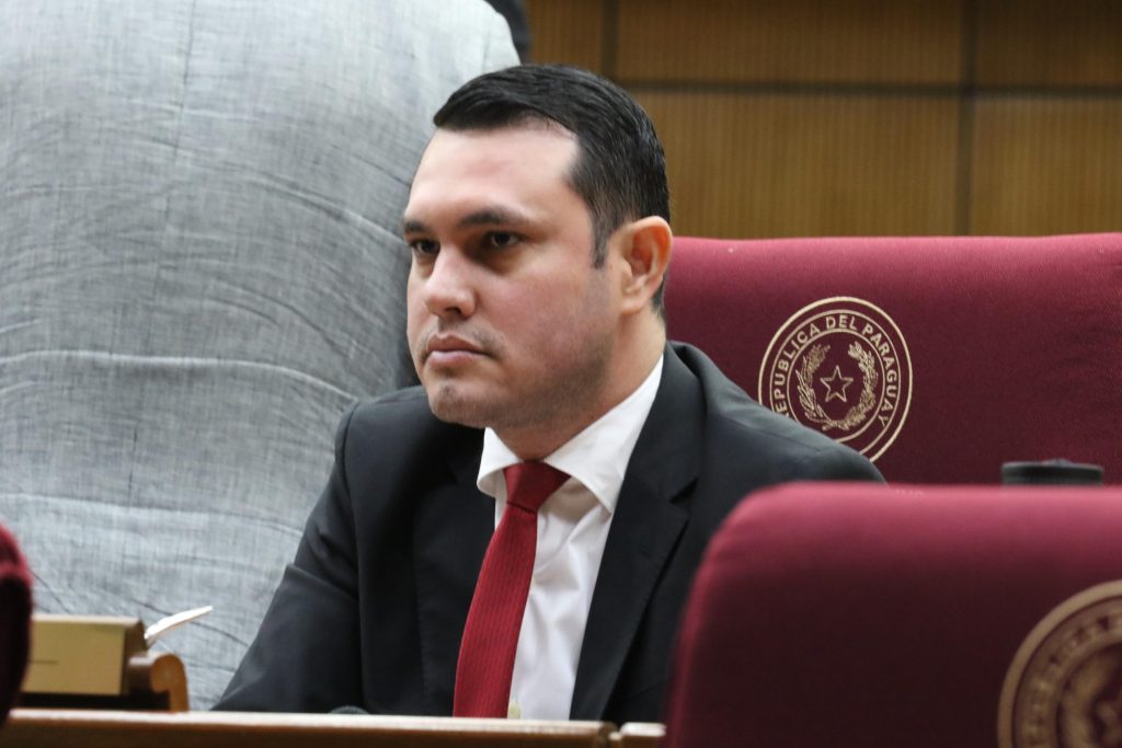 Juez convoca a Rivas para imposición de medidas tras nueva admisión de imputación