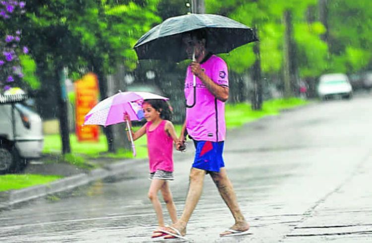 Miércoles con ambiente caluroso y lluvias en gran parte del país