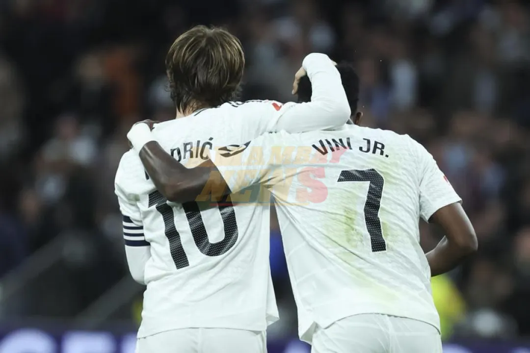 Real Madrid ganó (2-0) al Girona y sigue en la pelea por La Liga