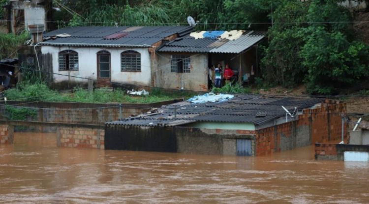 Diez muertos por intensas lluvias en estado brasileño de Minas Gerais