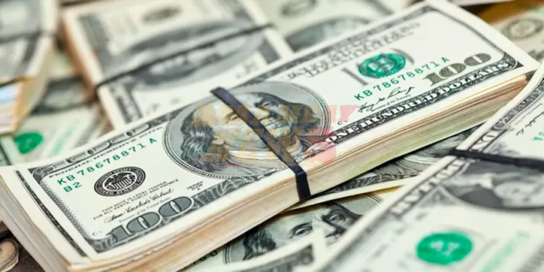El dólar, a 30 puntos de tocar el techo de G. 8.000