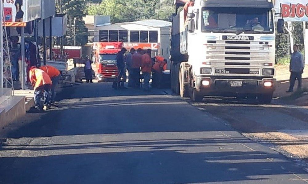 Asfaltado del MOPC llega a Yby Yaú, mientras en Amambay sigue la espera