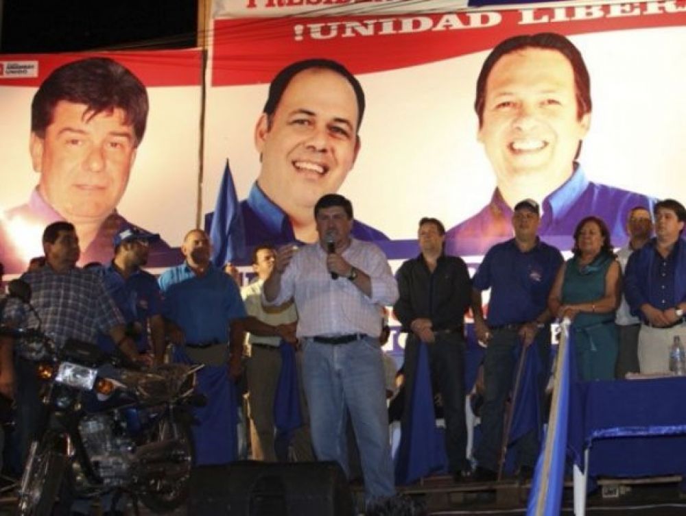 Llano anuncia administración austera en el Senado