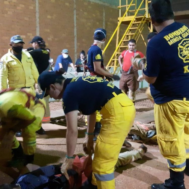 Bomberos de Minga Guazú conmemoran nuevo aniversario