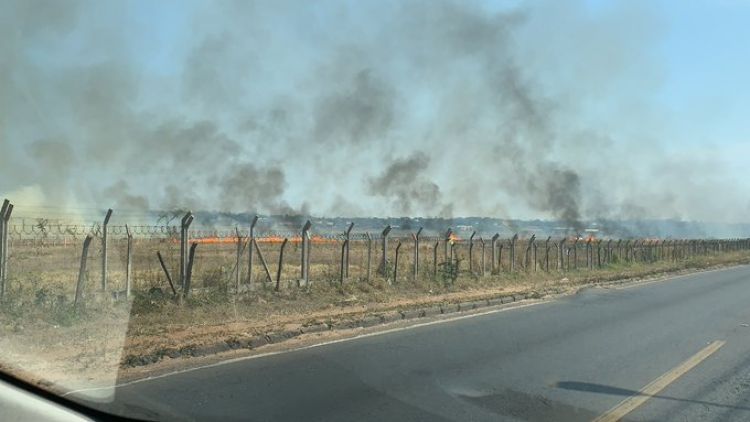 Controlan incendio en el predio del aeropuerto Silvio Pettirossi