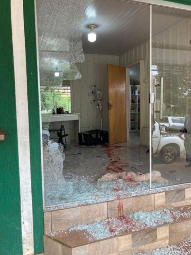 Peluquero fue acribillado con ocho balazos en Capitán Bado