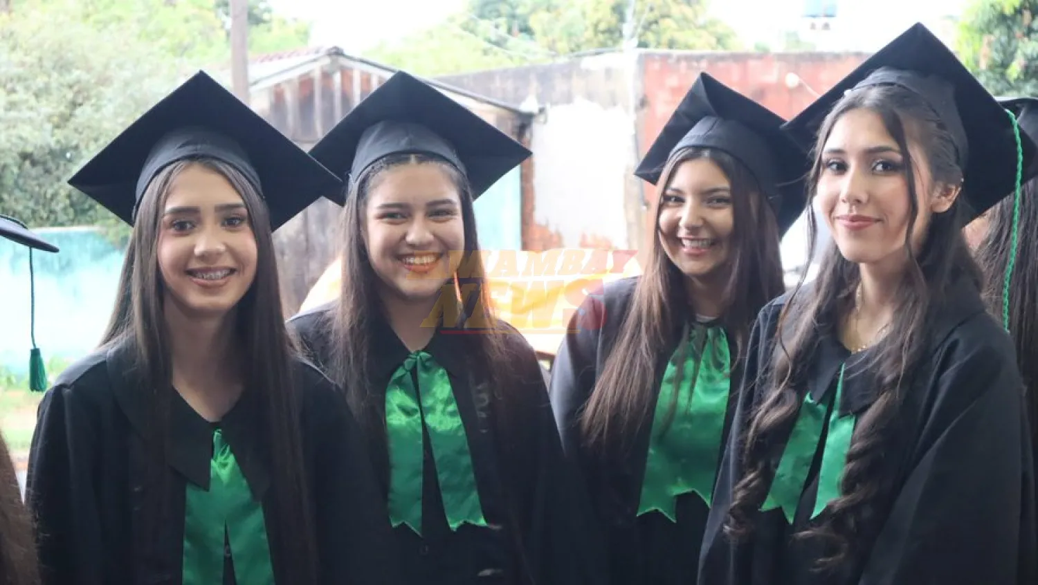 Hijas del Bosque: egresa nueva promoción del Centro Educativo Mbaracayú