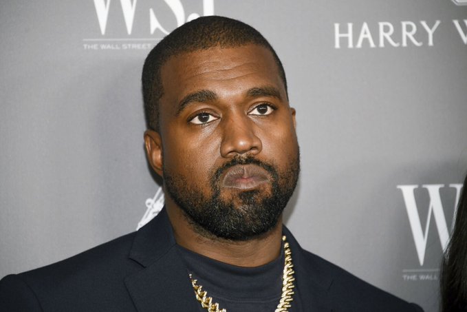 Kanye West no oculta su admiración por Hitler y quiso titular un álbum en su honor