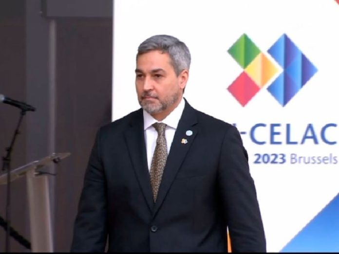 En Bruselas, Marito hablo en la cumbre de la CELAC-UE