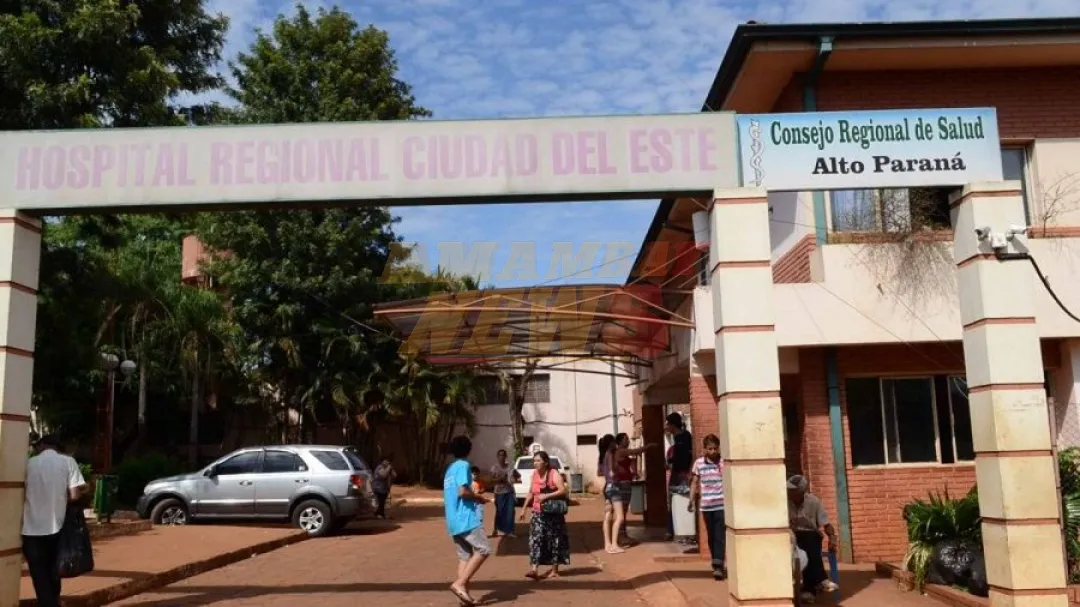 El Hospital Regional de Ciudad del Este está con goteras, no tiene reactivos ni agua