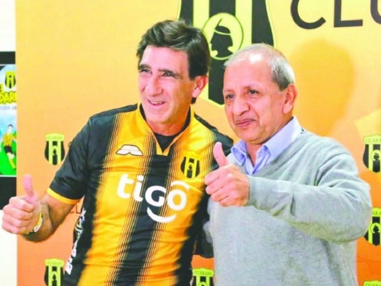 "Si Gustavo Costas se quiere ir, deberá pagar"