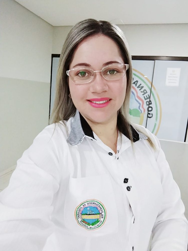 Te deseo una felicidad inmensa en esta Navidad para ti y tu familia, deseos de Graciela M. Britez