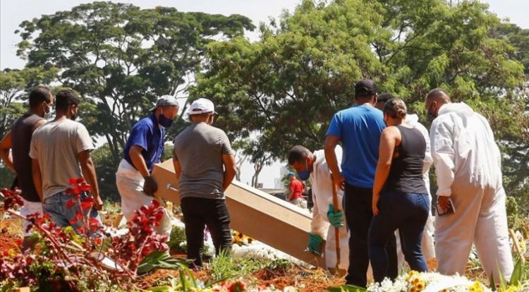 Brasil suma 3.769 muertos y 91.097 nuevos casos por COVID-19 en últimas 24 horas