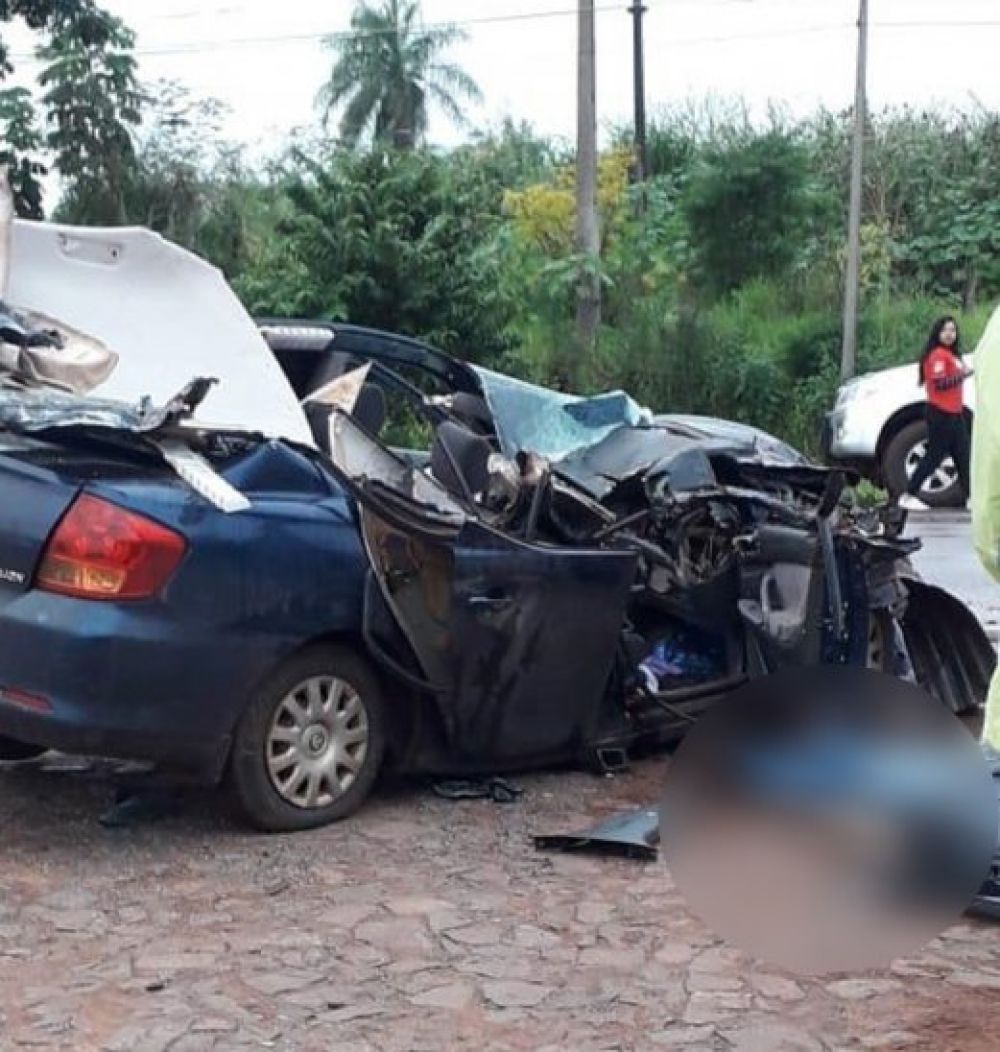 Violento choque deja un muerto en Puente Kyjha