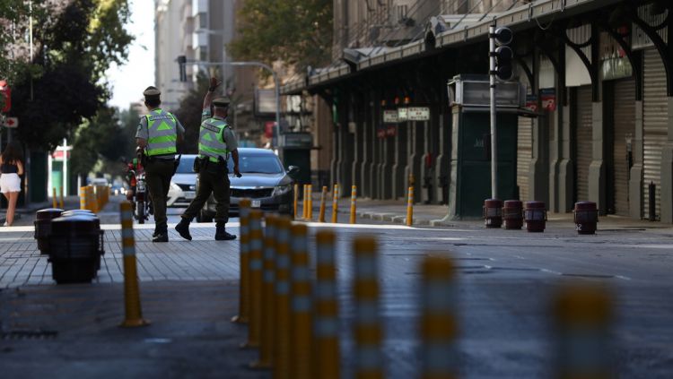El Gobierno de Chile anuncia el cierre de sus fronteras durante el mes de abril