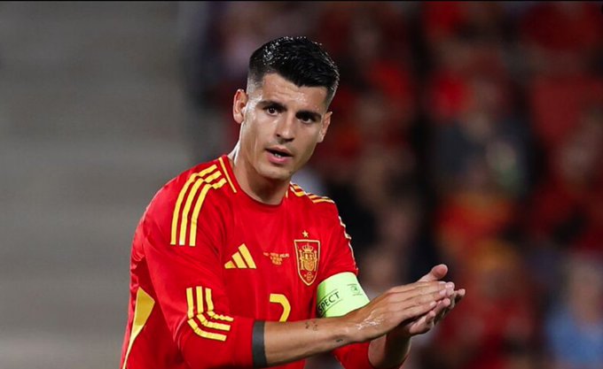 El delantero español Álvaro Morata firma con el AC Milan