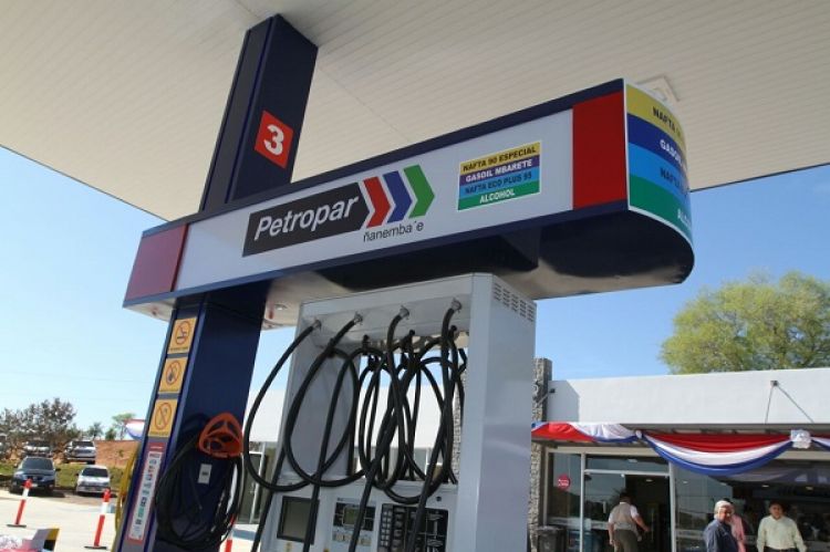 Petropar descarta aumentos de momento y habla de buen almacenamiento de combustibles