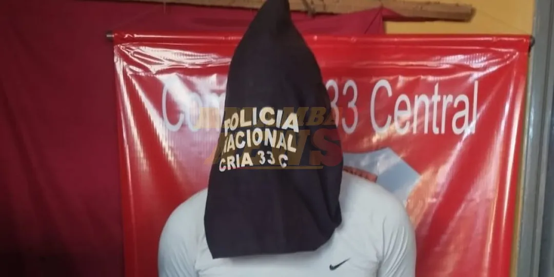 Brutal castigo con cable a niño de 3 años y a su madre