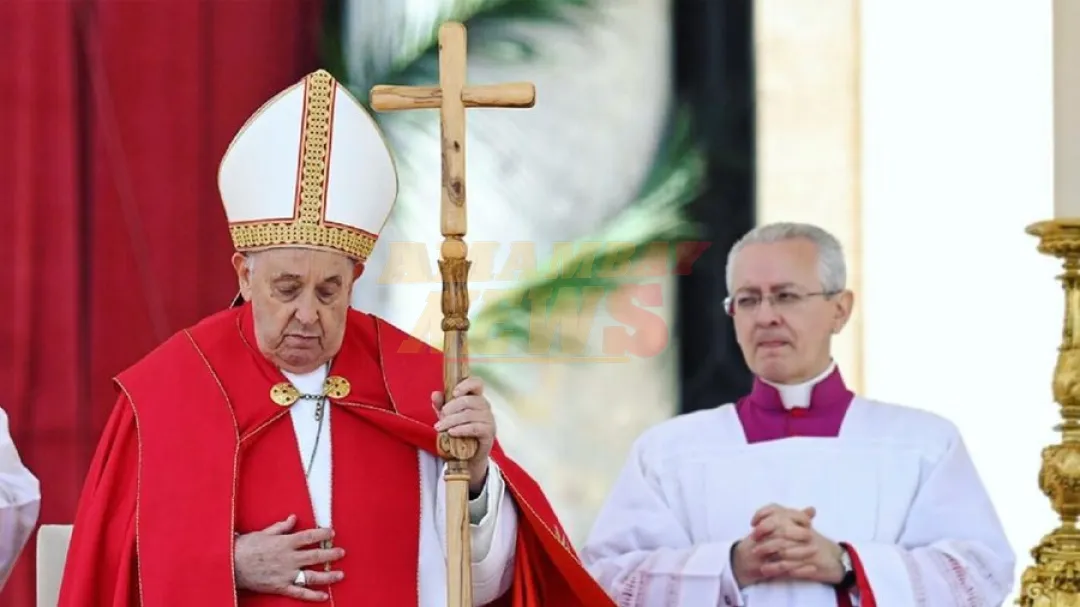 El papa Francisco pasó tranquilo la noche y recibe el tratamiento para la neumonía bilateral