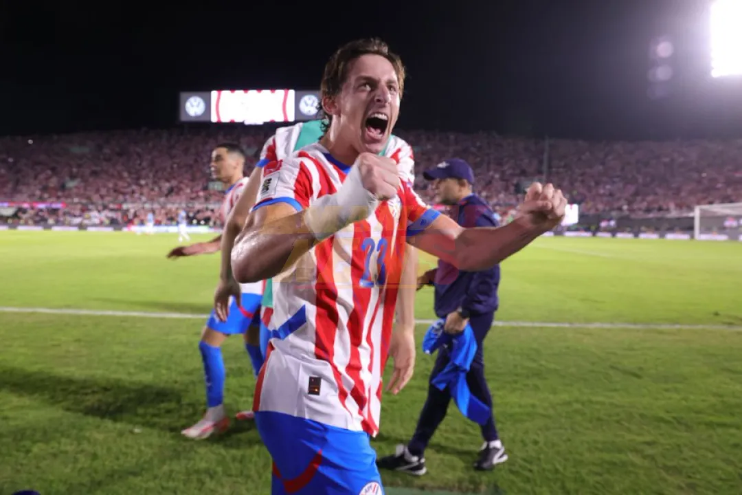 Paraguay derrota a Uruguay y quedó a un pasito del Mundial