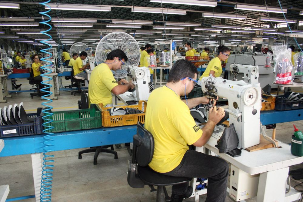Maquiladoras pagarán US$ 300 mil por día y anuncian salida país