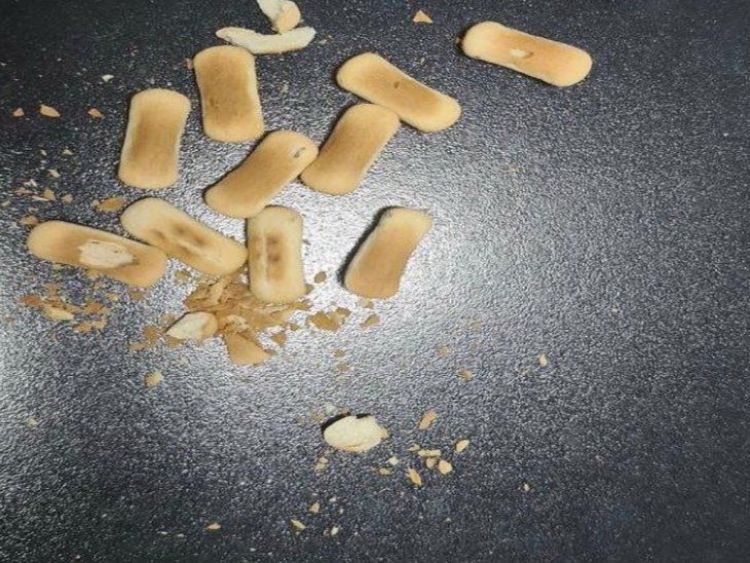 Denuncian que la merienda escolar que distribuye Central "da pena"
