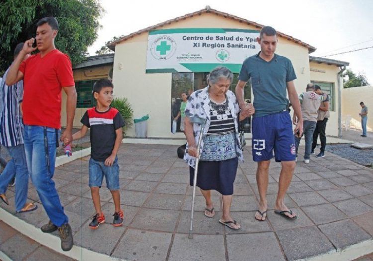 Ypané: Pobladores se manifiestan pidiendo más médicos y un hospital distrital