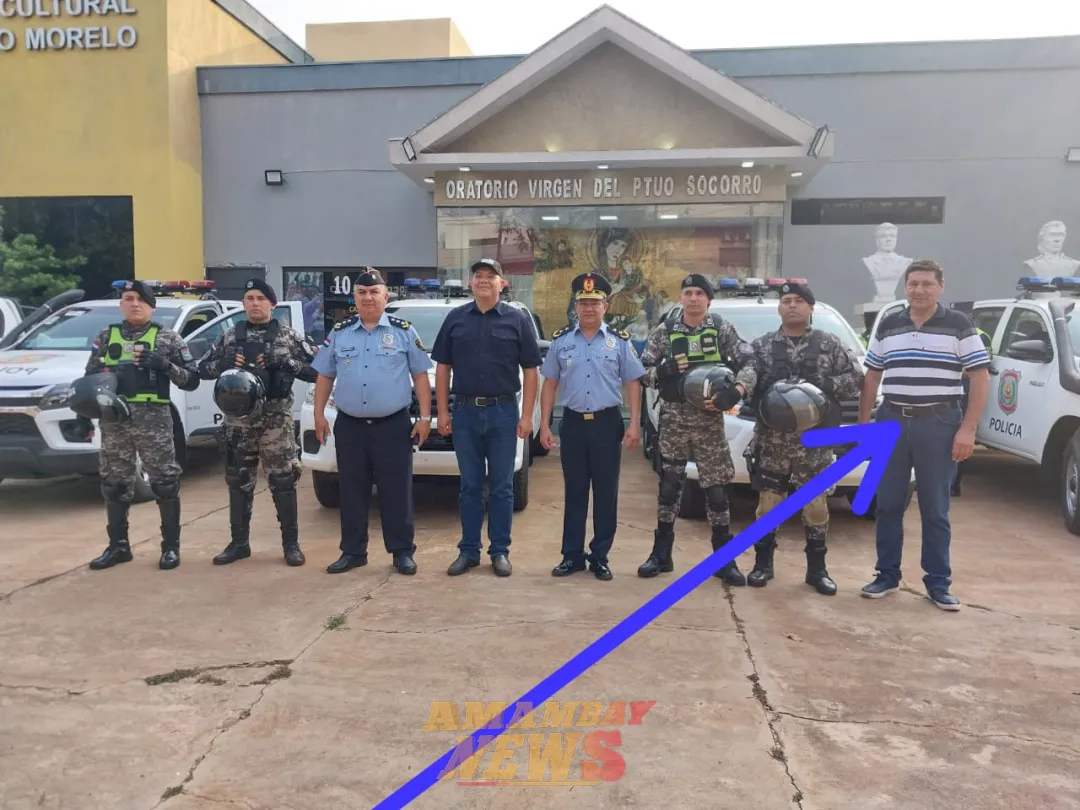 Amambay: Secretario que alquilo seccional a "narcos" participó de entrega de patrulleras