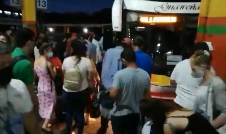 Terminal abarrotada: Médicos pidieron conciencia pero algunos hicieron caso omiso