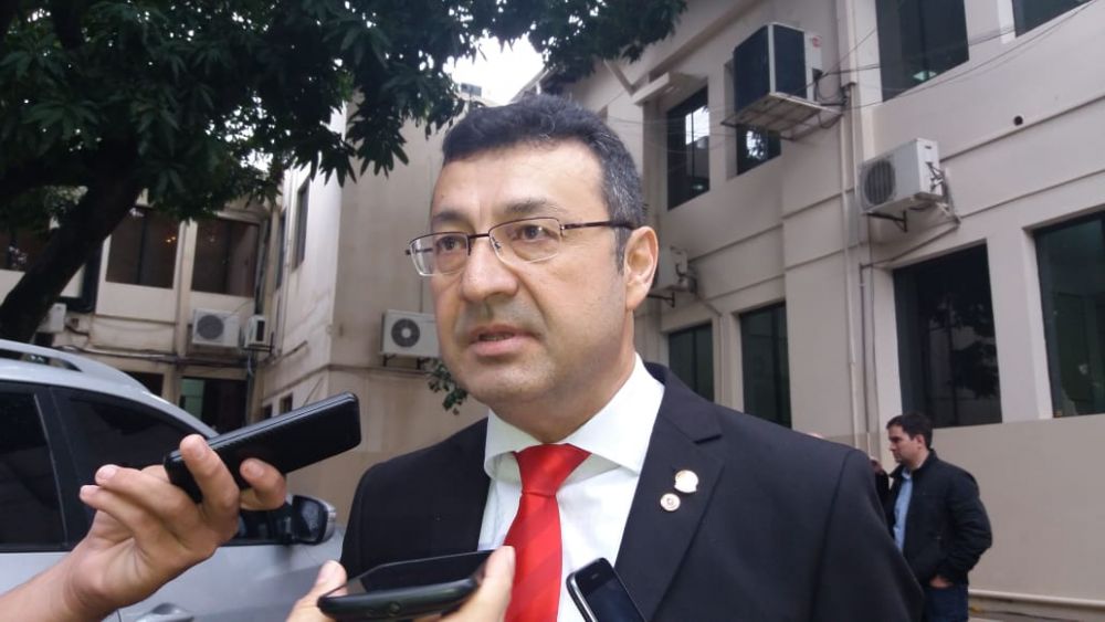 Tras amenazas a corresponsal de ABC, diputado e intendente intentan desligarse
