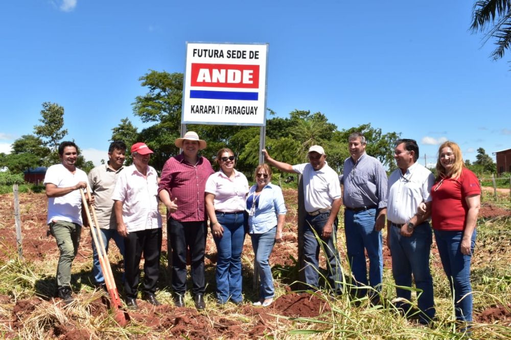 Terreno para ANDE, también abandonado por seccionaleros en Karapaí
