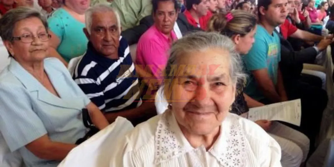 Adultos mayores que no se inscribieron también serán incluidos en el sistema