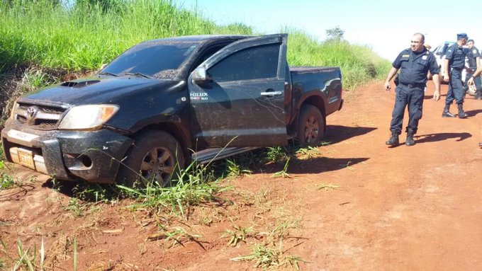 Subcomisario quiso apropiarse de camioneta donada para patrullera