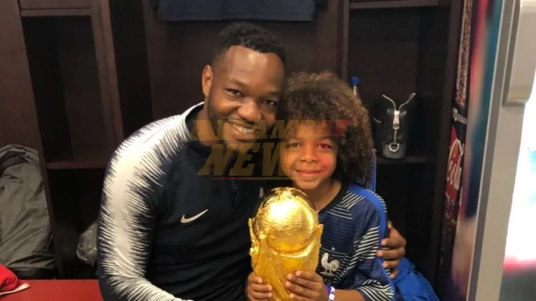Steve Mandanda, campeón del mundo en 2018, anuncia su retirada