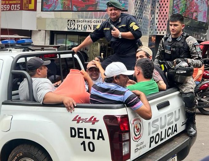 Intensos operativos de la Policía para sacar de circulación a falsos “guías de turismo” en CDE