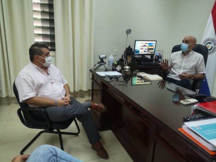 "Encarnacin es hoy un ejemplo" en cumplimiento del protocolo en playas, resalta intendente