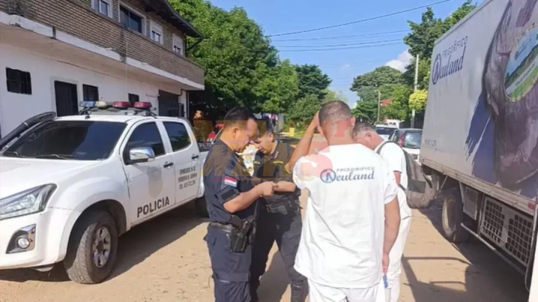 Camión de frigorífico es asaltado y un empleado está detenido por caer en contradicciones