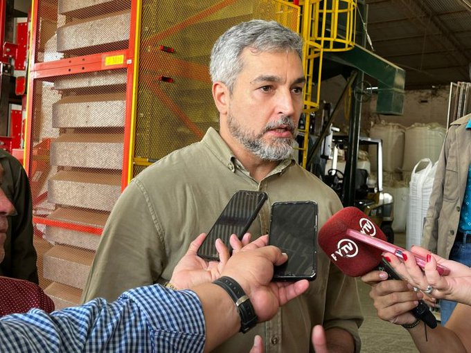 Expresidentes del Grupo IDEA expresan preocupación por «falta de garantías judiciales» para Abdo Benítez