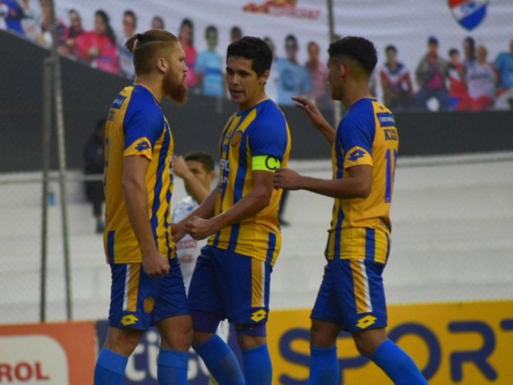 Luqueño se lleva los puntos de la Visera