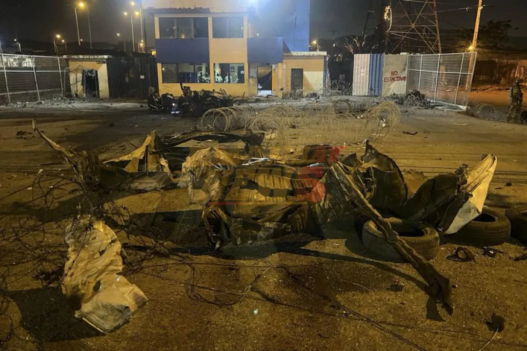 Sin víctimas tras la explosión de un carro bomba frente a una cárcel de Ecuador