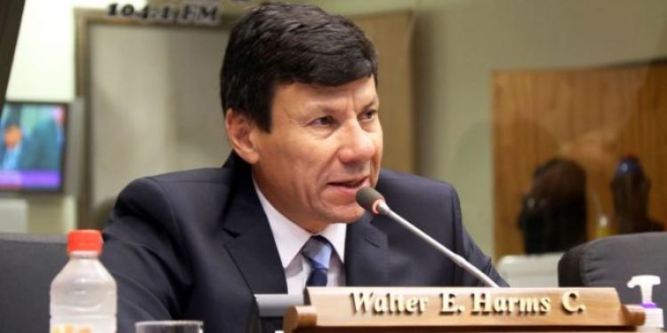 Diputado afirma que camioneros solo buscaban recibir dinero con cierres de rutas