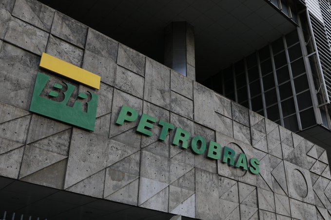 Petrobras anuncia nueva reducción en los precios de los combustibles en Brasil