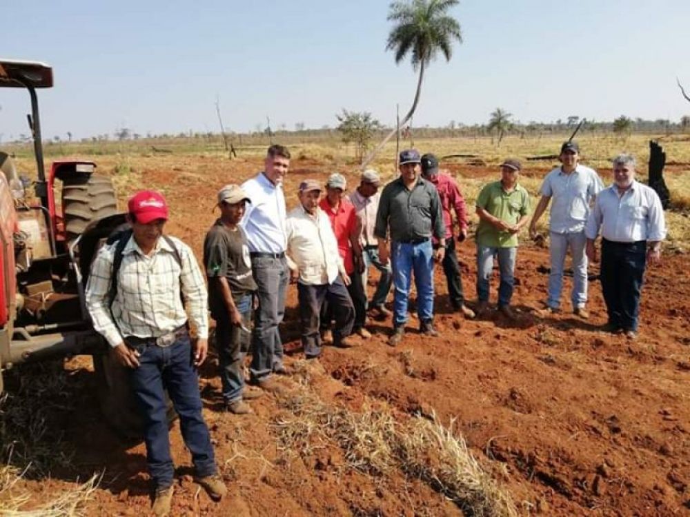 Fortalecimiento de la agricultura familiar en Yvypyte