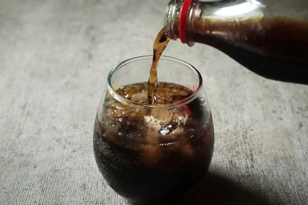 Las bebidas azucaradas: un problema global de salud pública